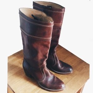Campus boot Frye vintage leather PRICED TO SELL